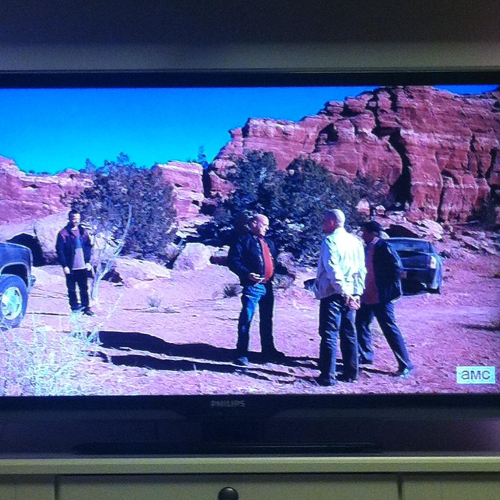 BrBa_Meth's tweet photo. Viendo To' Hajiilee en #AMC . A continuación... Ozymandias.
#BreakingBad http://t.co/KiOB1ycj1w