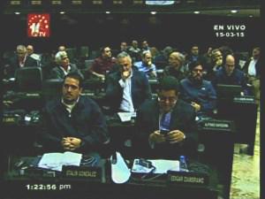 antvvenezuela's tweet photo. #EnVivo con los votos de asambleístas del bloque chavista ¡Aprobada la Ley Habilitante Antiimperialista! http://t.co/6FPVWuG320