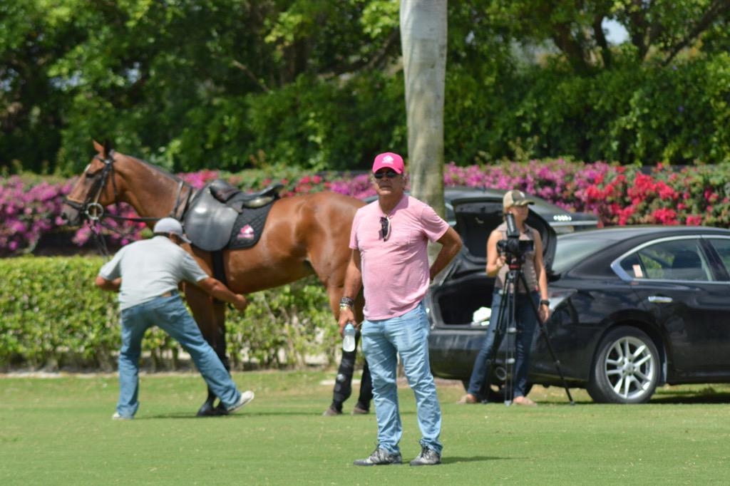 c8polo's tweet photo. C8 POLO - PALMBEACH Alegria 14 Vs. Valiente 8 #c8polo #palmbeach http://t.co/BWFUQqGNij