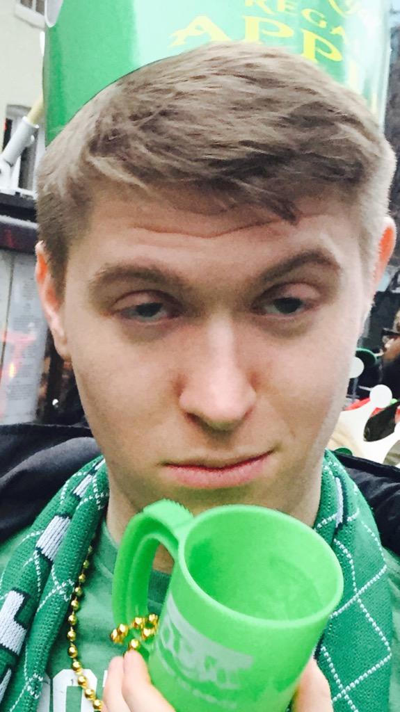 ZGroth's tweet photo. Happy St. Patrick's Day! #DCbarcrawl http://t.co/USj4GmnrFl