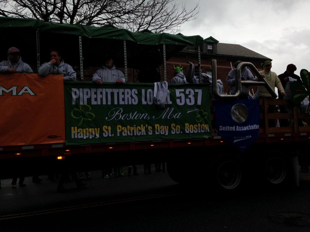 sheehyinc's tweet image. #Local537
#PIPEFITTERS 
Representing in the #southieparade 
#HappyStPatricksDay