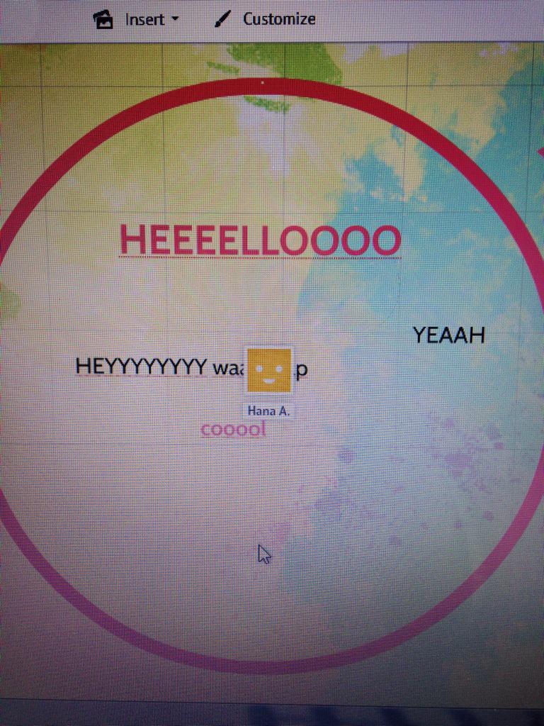 NahlaAlyB's tweet photo. Working on projects with @Hanounii be like: #Bn_chat_3ala_Prezi #Ew3a http://t.co/DxBMluRXcs