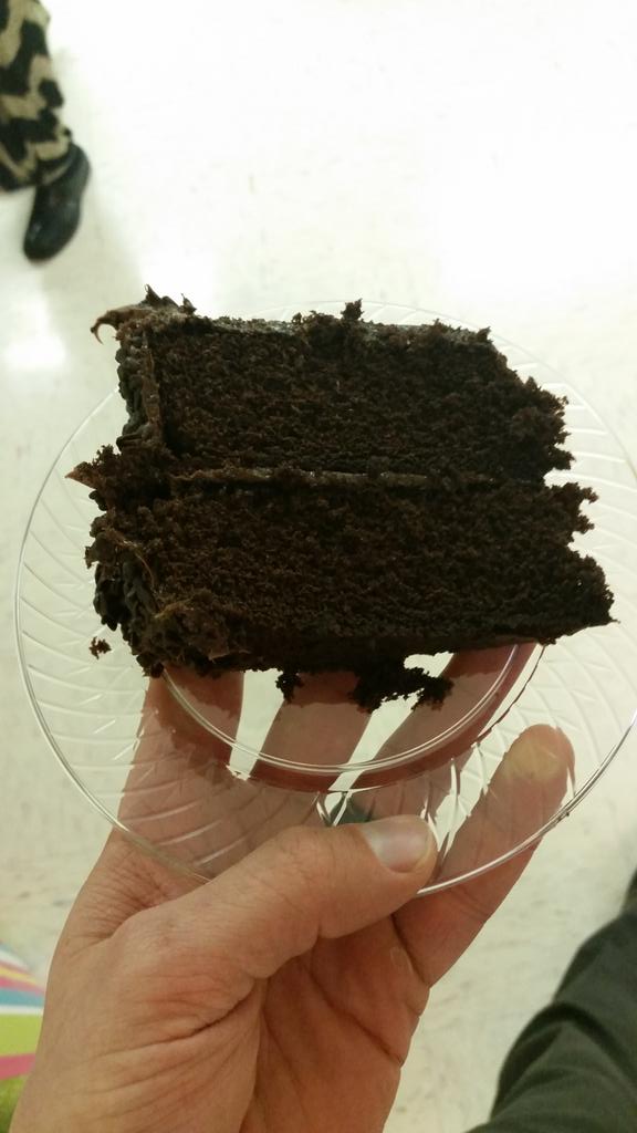 ThadeusAllen's tweet photo. @BlakeLambert7 I recant... #notsomuchofasacrifice #mmmcake http://t.co/HvSu5SMAOm