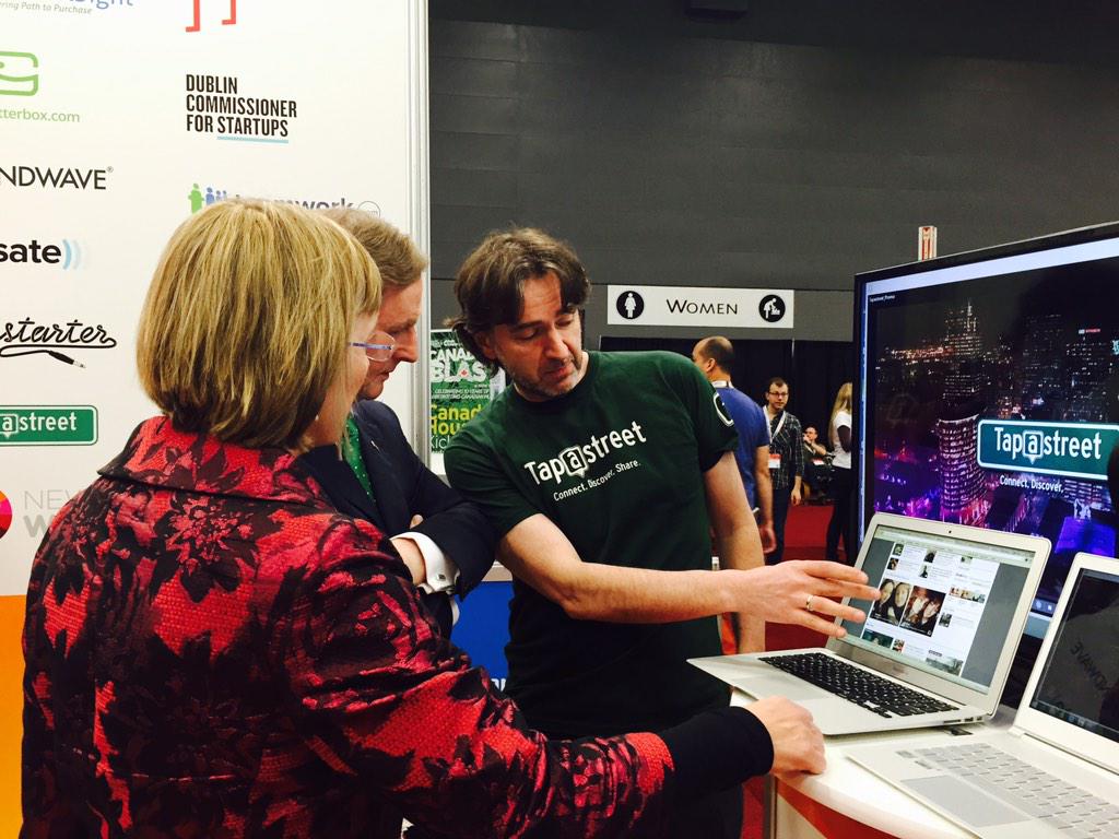 joepmitchell's tweet photo. Irish prime minister checks out @tapastreet social gallery on @Independent_ie with @joepmitchell #IrelandSXSW #SXSW http://t.co/gmR50XUc25