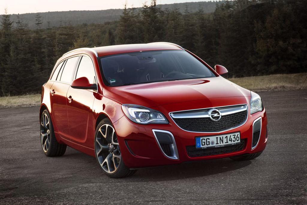 OpelGermany's tweet photo. 325 PS und trotzdem eine Menge Komfort http://t.co/mhUL6Lpgoi