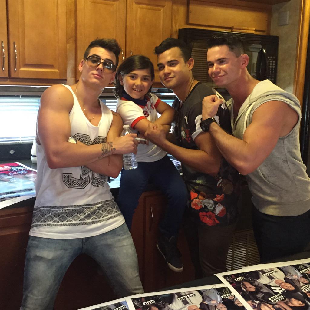 Our two clients @grupotreo and <a href="/gregoryqmusic/">Gregory Q Music</a> bonding backstage after Treo's awesome performance at #CalleOcho