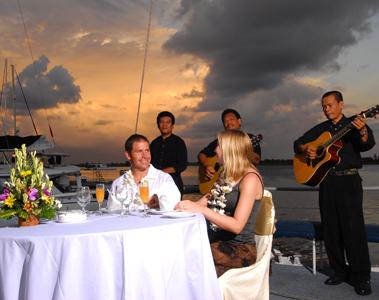 ToursLine's tweet image. Luxury Evening on board of sailing katamaran Aristocat.
tours-line.com/#!aristocat-ev…