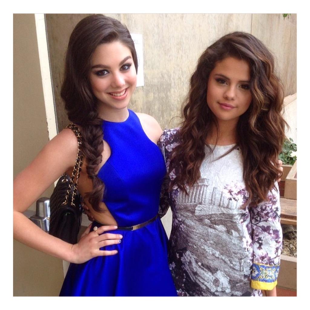 kirakosarin's tweet image. Another #sendbacksunday 2 last year's #KCA with the beautiful @selenagomez! Less than 2 wks left, have you voted yet?