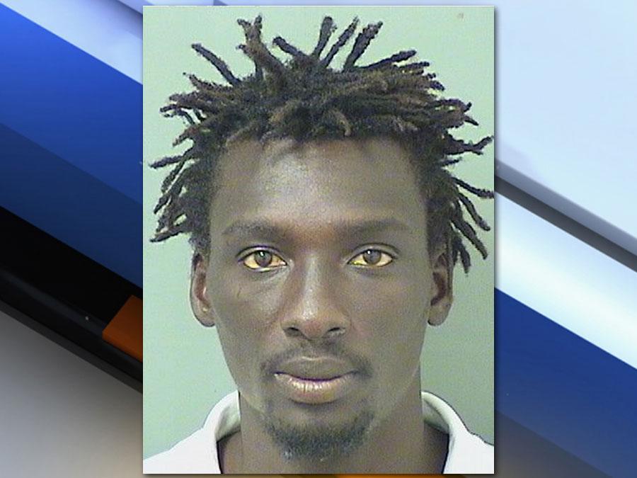 WPTV's tweet image. Suburban Boca Raton sexual battery suspect arrested: bit.ly/1BJi19y