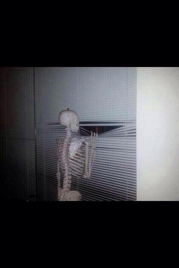 LonerProbs_'s tweet photo. Waiting for a significant other like http://t.co/HhRi4QKh1k