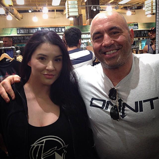 BlackSwanYoga's tweet photo. "I've had a crush on you since Fear Factor!" #blackswanyoga #onnit #getonnit #betonnit #LUVBSY #wholefoods #joeroga… http://t.co/X9gzAUaEnY