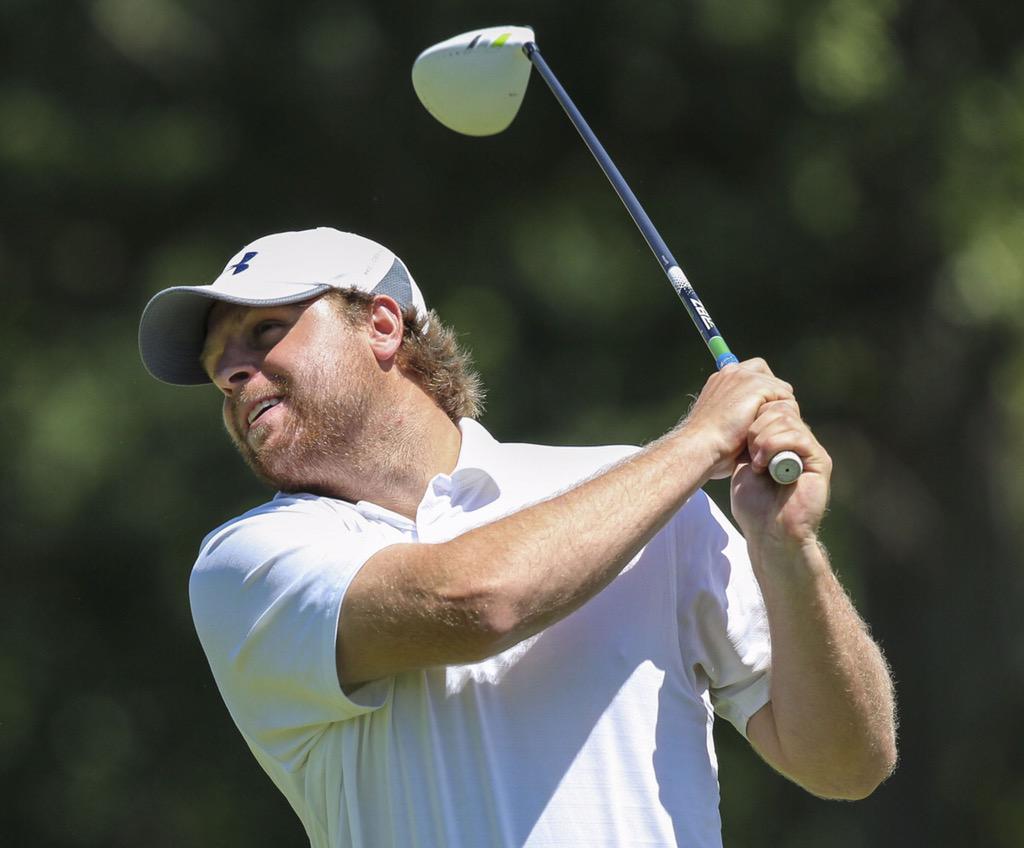 EvrydayHockey's tweet photo. BREAKING: Phil Kessel is -31 on the year.

When's he going to be getting his green jacket? http://t.co/T3Vpxds4mc
