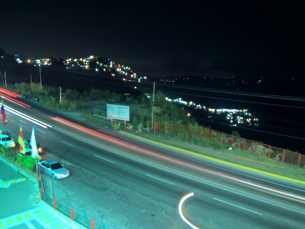 VicenteA_George's tweet photo. #LumiaColor of the nights 😊 #Lumia830 @Lumia @LumiaClubIndia @LumiaUS @LumiaUK @pichitme @nothinbutanokia #AchiveMore http://t.co/lMBjIhOQF9