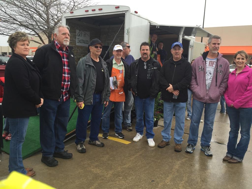 TomTlc12260's tweet photo. Thanks to my wife, daughters, son in law, friends, Jordan Butler &amp; Home Depot crew for a great turnout on Saturday! http://t.co/pMb87rBS9K