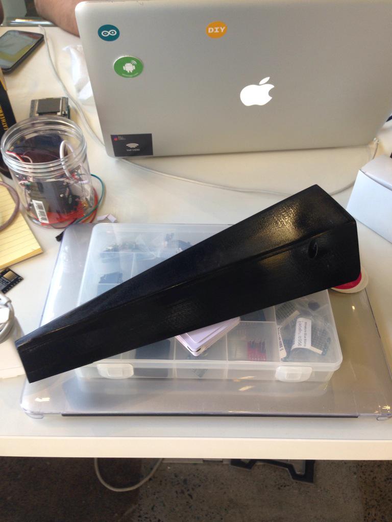 sachlene_singh's tweet image. Smart beer tab handle by #Kegtime . 3D printed, spray painted and ready to go! #hardwareweekend @hacksterio