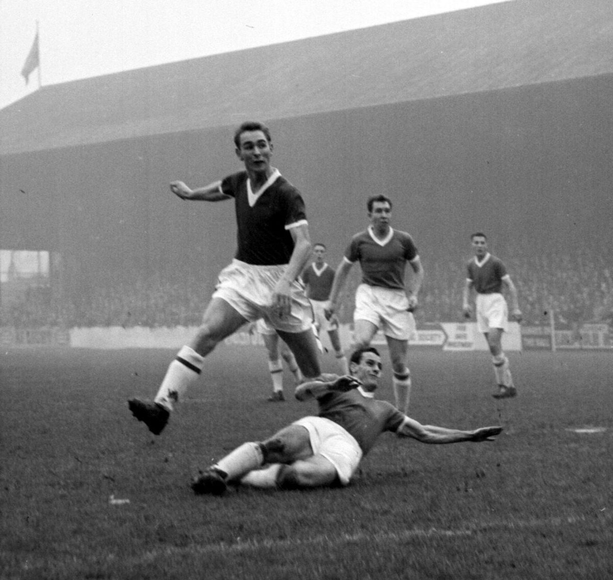 OrientClapton's tweet photo. Brian Clough scoring for @Boro versus @leytonorientfc in 1958 @OrientClapton http://t.co/O5JH5hjfiC