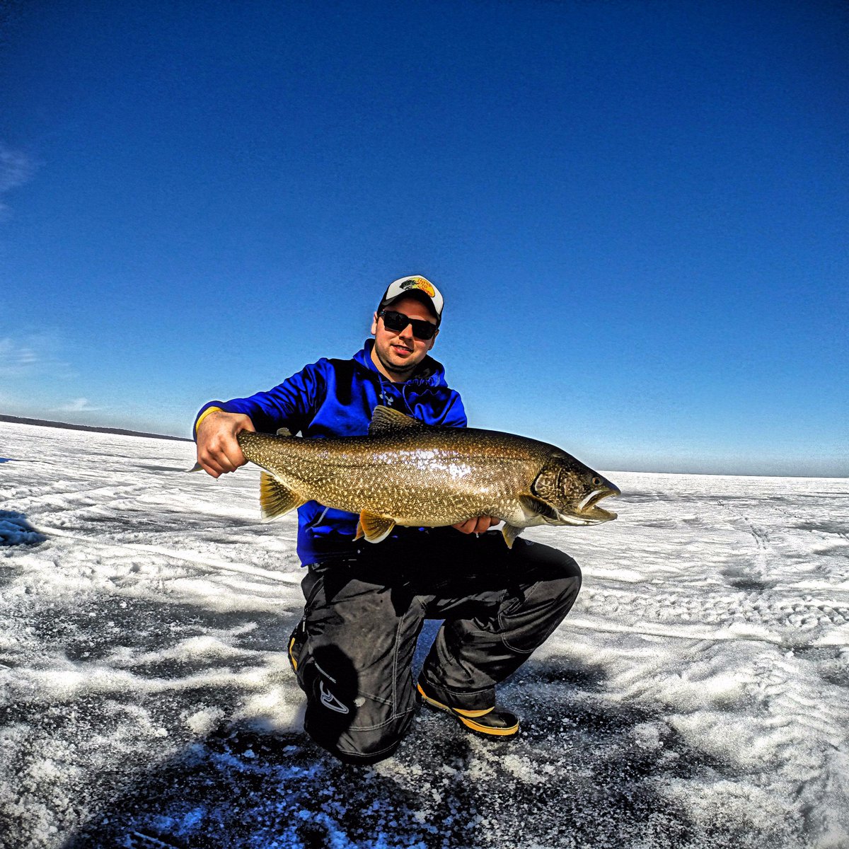 SteveRowswell19's tweet photo. Unreal final day of the Simcoe Laker season! Put 9 topside including my new personal best through the ice! http://t.co/roHrHr1TFs