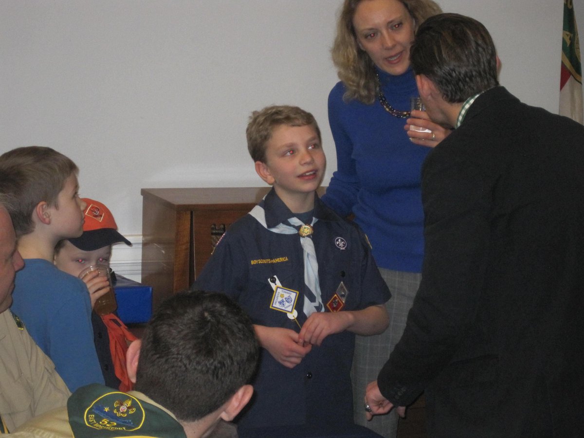 darryl_stgeorge's tweet photo. Thanks to Cub Scout Pack 52 for inviting Darryl as guest of honor at annual Blue &amp; Gold Ceremony today http://t.co/OIY2pPm9J8
