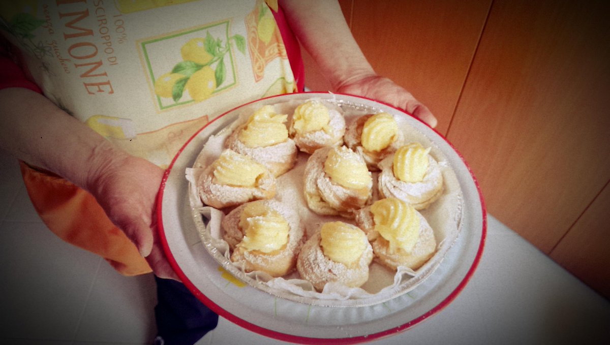 italianside's tweet photo. Getting prepared for the upcoming #SanGiuseppe feast - only #Zeppole can make your day! #Italianfood #pastries http://t.co/LEwltjLp9s