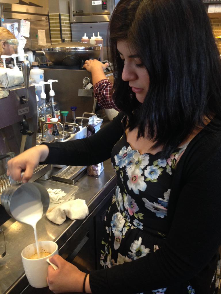 RobertTorrey's tweet photo. She looks shocked! We knew you could do it!! http://t.co/saEmttyg0X
