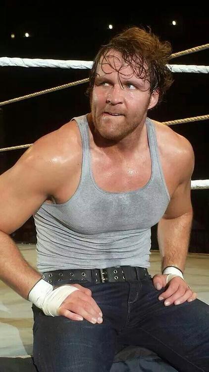 HeatherManzone's tweet photo. Dean Ambrose ♥♡♥♡♥ http://t.co/2wwPHbUEYy