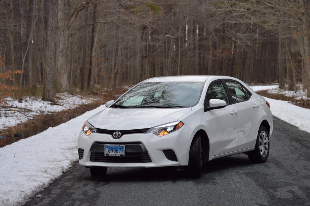 dileepmanuel's tweet photo. #corolla2015 #ilovemycar http://t.co/tqSL6wvR0d