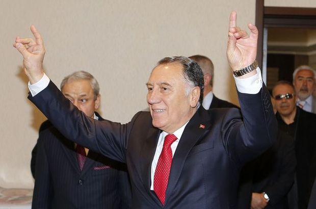 Başarısız Lidere Tahammül Kalmadı
goo.gl/zlKUb4