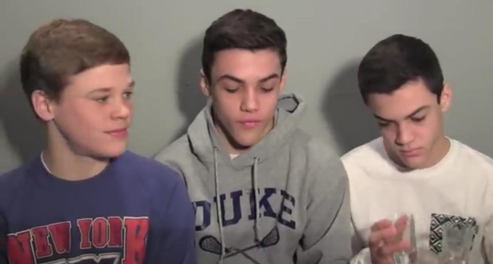 thosedolanboys's tweet photo. GUYS THE TWINS' FIRST EVER YOUTUBE VIDEO WAS POSTED ONE YEAR AGO TODAY HOLY CRAP http://t.co/AxHyeQR9eH
