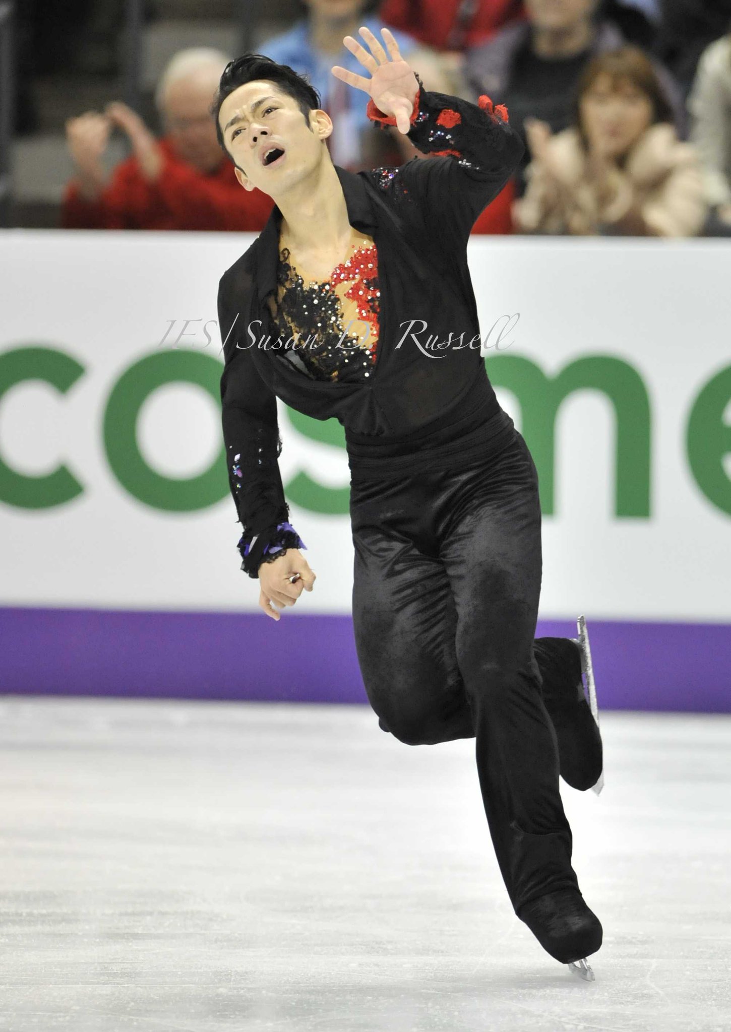 Happy 29th Birthday to the forever fabulous Daisuke Takahashi. 