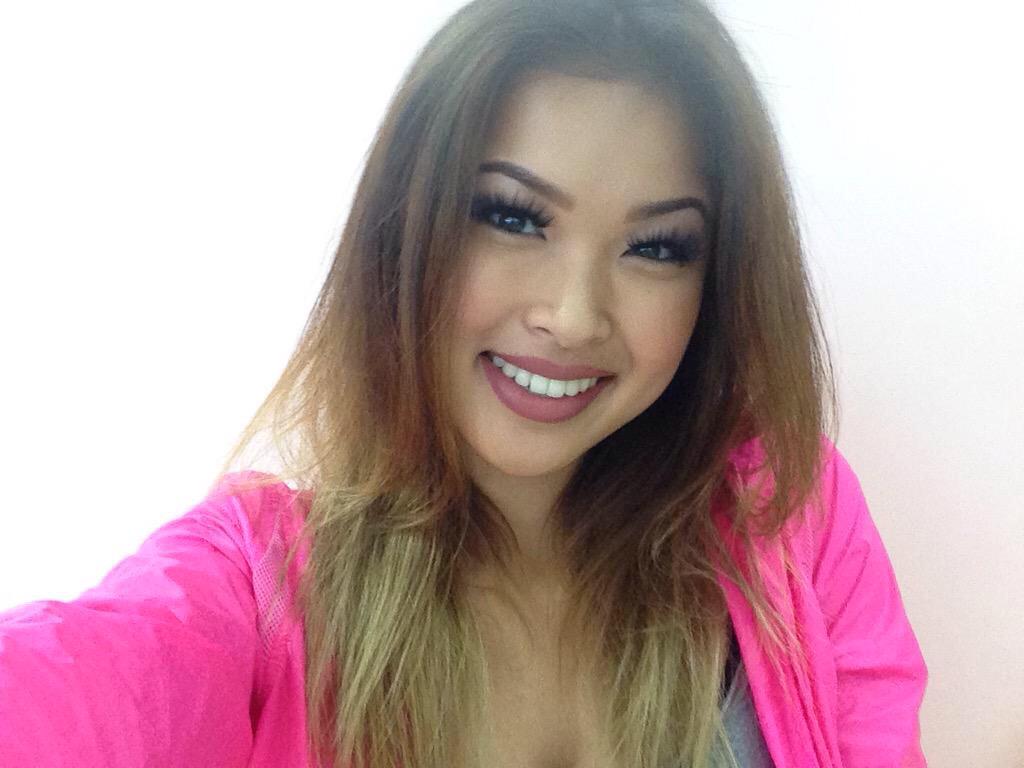 Gorgeousforeign's tweet photo. Vietnamese 💞 @asian_phuck http://t.co/wQ8IkOfTMX