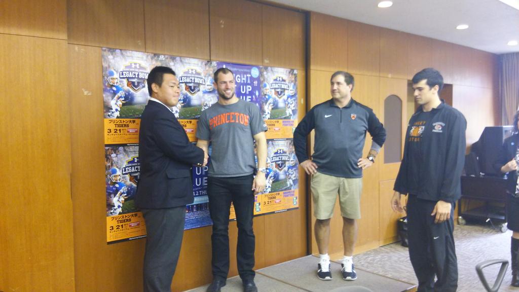 記者会見を行っています。
Press conference, now.
#legacybowl