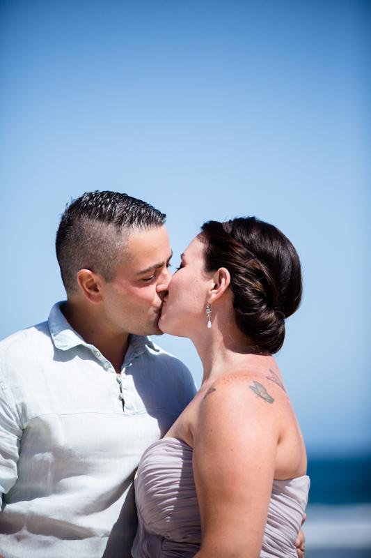 ValeFogazzi's tweet photo. 1 year ago #wedding #perth #triggbeach http://t.co/mS3Mzbaxwg