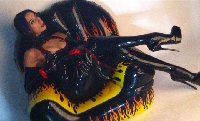 #latex photoshoot sneak peek! @LatexEnthusiast @LatexFetishPics @LatexFetish @luvlegsnheels @HeelPornx<a href="/tag/latex"class="tags">#latex</a><a class="tags" target="_blank" title="On Twitter" href="/?out=eyJ0eXAiOiJKV1QiLCJhbGciOiJIUzUxMiJ9.eyJpYXQiOjE3MjQ2MTYyMzUsImlzcyI6InR3cG9ybnN0YXJzLmNvbSIsIm5iZiI6MTcyNDYxNjIzNSwiZXhwIjoxNzU2MTUyMjM1LCJyZWRpcmVjdF91cmwiOiJodHRwczovL3R3aXR0ZXIuY29tL0xhdGV4RW50aHVzaWFzdCJ9.Uu1j479QjAzhu-m4aF55ipTKy8hxLAGUxbU7Xf27TBvGl6PHXJWzSiC8MG05Vj3S0ttWzZf2_xv_akCpHGEKig">@LatexEnthusiast</a>