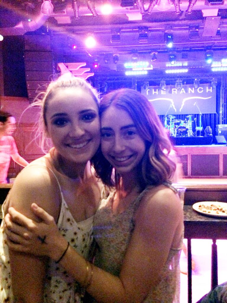 lowilIis's tweet photo. Line dancing with the lady friends &amp; this cowboy 💃👢🌻 @TheRanchSaloon http://t.co/hl1VHCsC3s