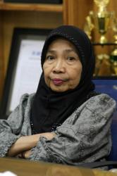 Siapa Zohra Andi Baso hingga banyak org merasa turut berduka atas kepergiannya? goo.gl/WME0ZP <a href="/tribuntimur/">Tribun Timur</a>