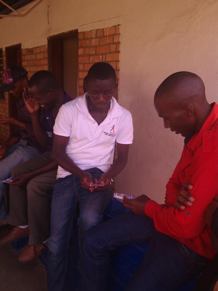BrianAtuheire's tweet photo. When #teamuemployedug attended the #fdcpolicy agenda in Nakivubo I was extremely happy with @mwineedgar @Orisinga http://t.co/dA2q3Fy52m