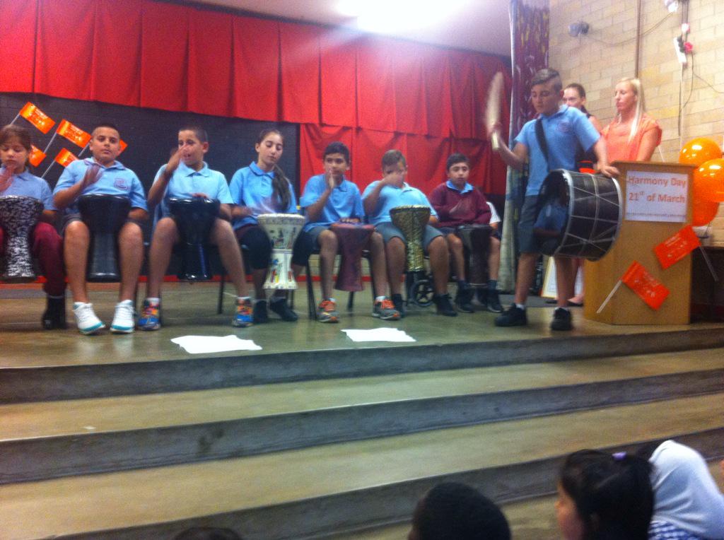 Awesome entertainment from <a href="/AuburnWestPS/">AuburnWestPS</a> for #harmonyday