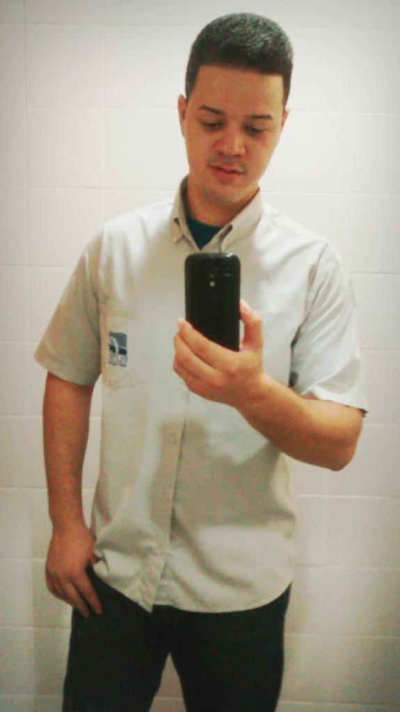 aaccc971b66c40c's tweet image. Bom dia! Deus ajuda quem cedo madruga..