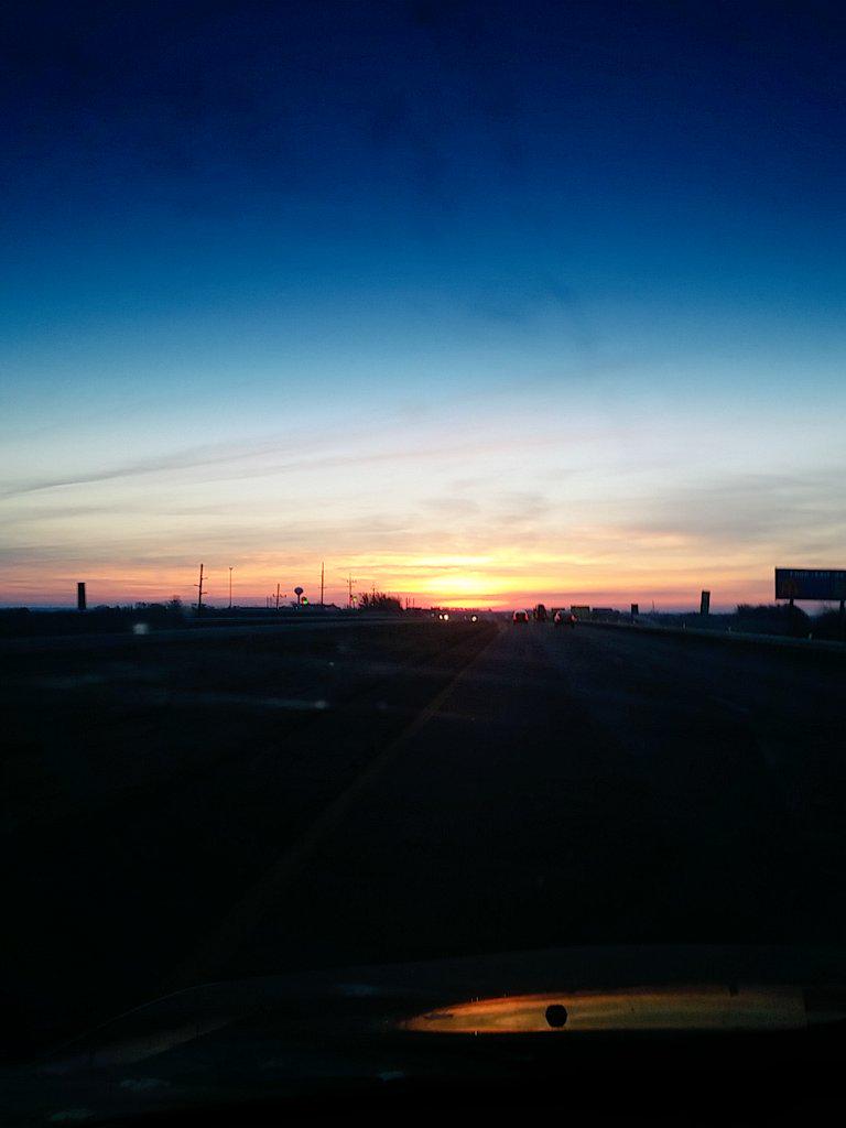 WildcatTopher's tweet image. Those early morning road trips #TriangleASB #SpringBreak2015