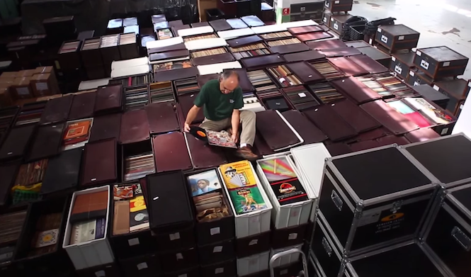 180fact's tweet photo. The owner of the world's biggest record collection wants to make it public: http://t.co/fCg2GrGJq1 http://t.co/VrsnyktXqw