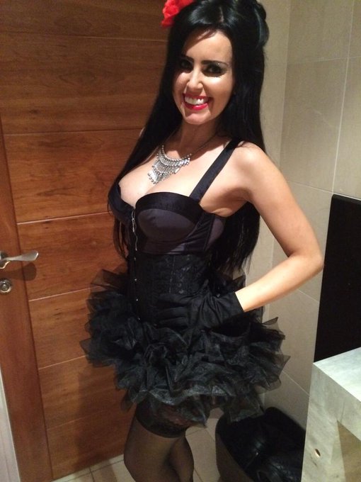 Before I jumped out of the Birthday cake :) so much fun #Burlesque #dancer #premierleaguefootballer @PromoCouture<a href="/tag/dancer"class="tags"><span>#dancer</span></a><a href="/tag/burlesque"class="tags"><span>#burlesque</span></a><a href="/tag/premierleaguefootballer"class="tags"><span>#premierleaguefootballer</span></a>