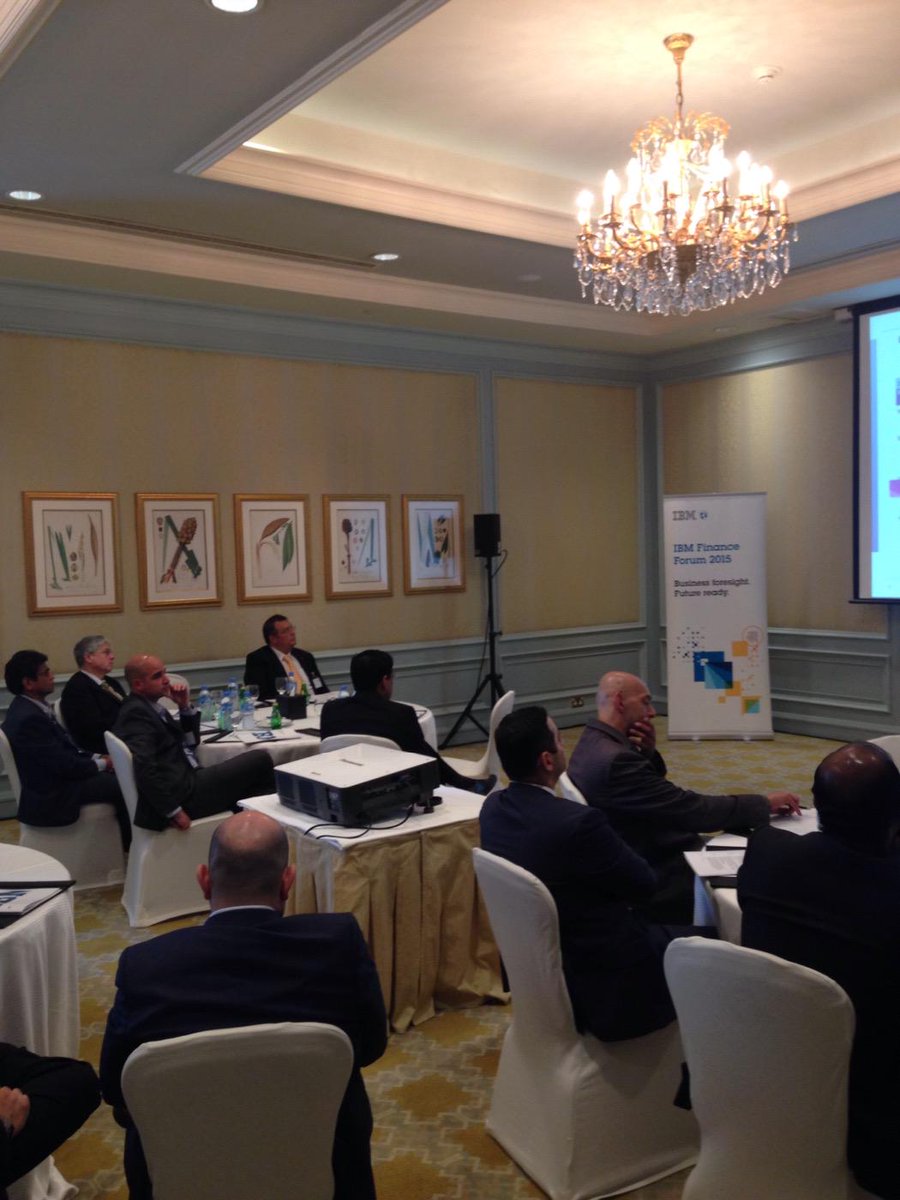 DaniChivi's tweet photo. @IBMMEA the #ibmfinanceforum underway with a full room! http://t.co/CsTwqpC6d2