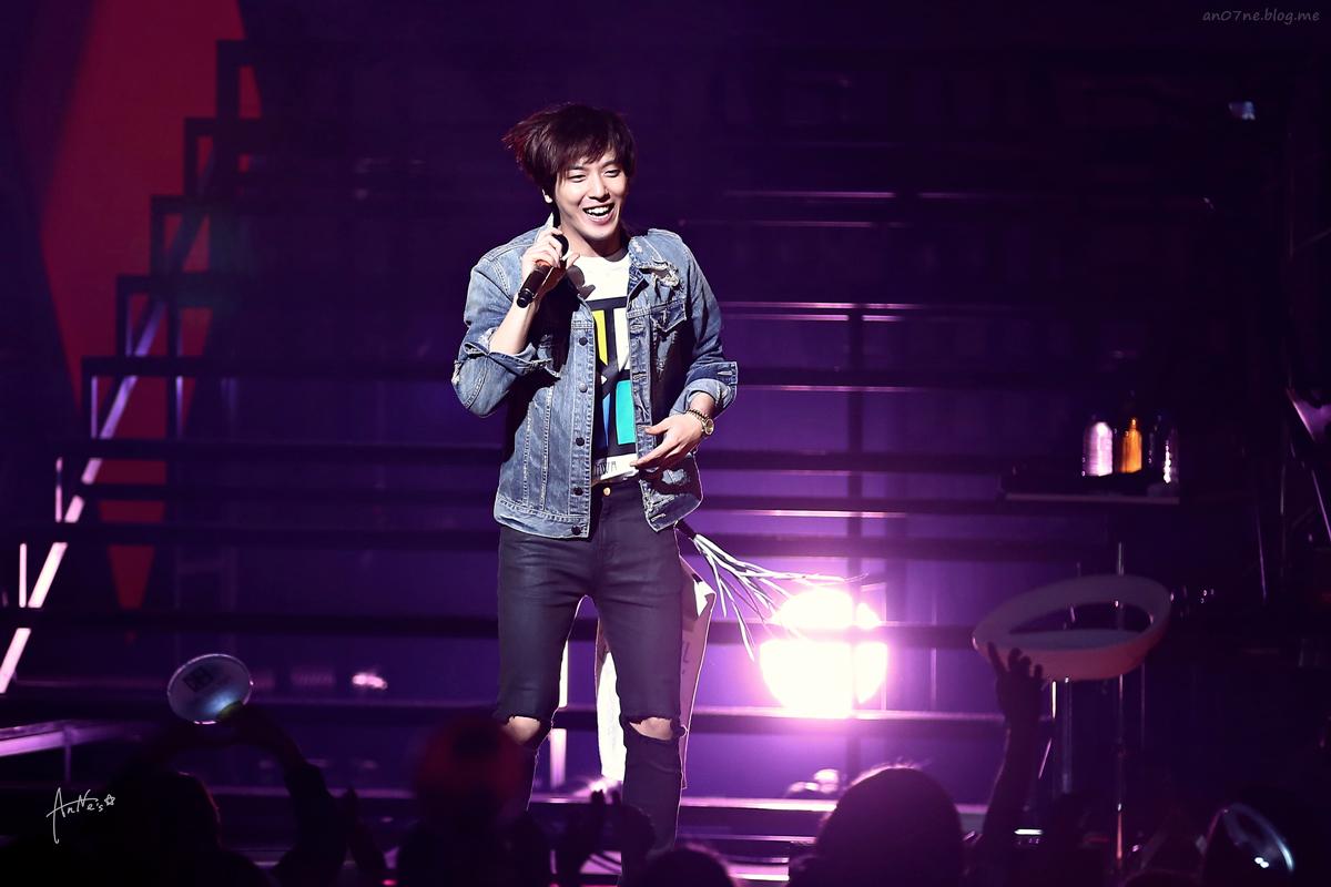Cute~^^ “<a href="/an07ne/">AnNe's🌟앤</a>: 150315 #정용화 One Fine Day
Live in Osaka Day-2
수고ㅋㅋ
<a href="/JYHeffect/">정용화</a> ”