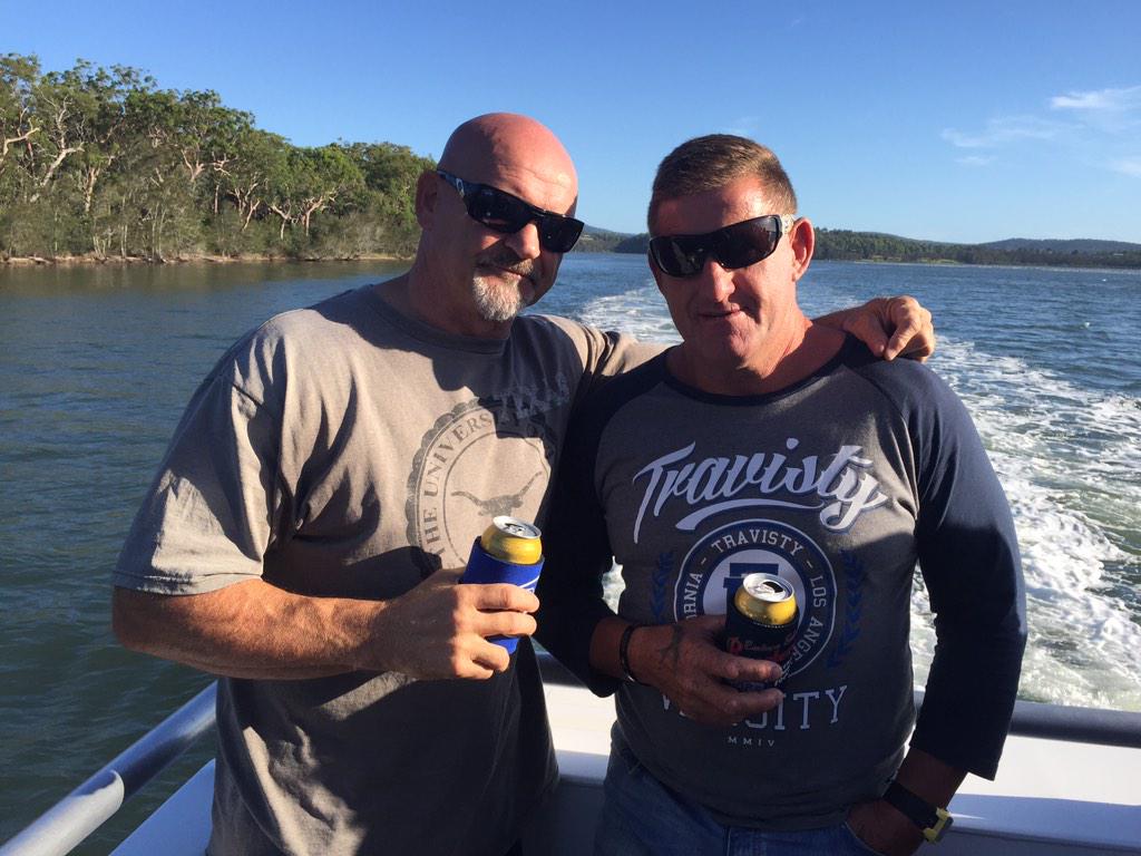 FTRLFC's tweet photo. 2015 season launch kicking off in style and special thanks @gurufive Billy peden and Jarod Odoherty. http://t.co/QdB5dTWd8t