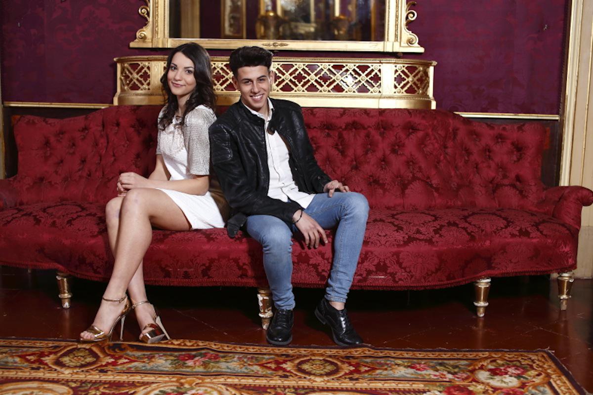 tvsorrisi's tweet photo. San Marino all'#Eurovision porterà il brano "Chain of lights". Ecco il video integrale: http://t.co/16ec3MNJKQ http://t.co/opRTHIwF62