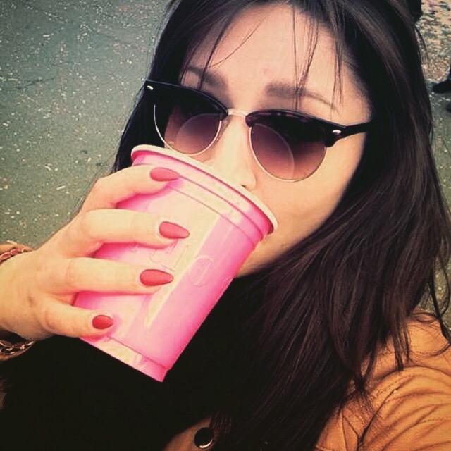 CrazyBreakTeam's tweet photo. #crazybreakselfie #crazybreak #party #fête #soirée #tranquille #etudiants #université #OKLM #tranquille #rose http://t.co/IgdHHZf692