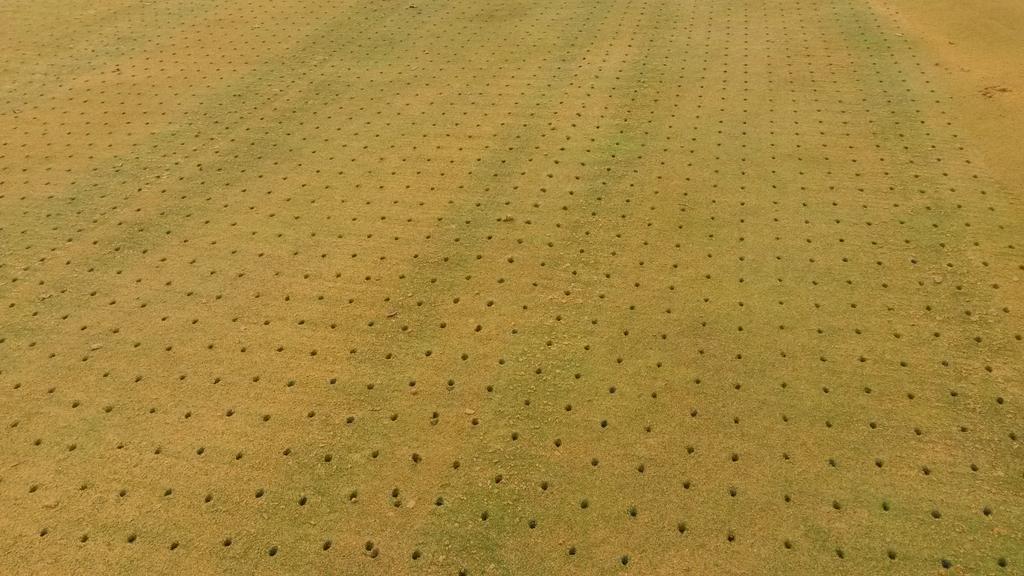 kevodale76's tweet photo. So it begins. Course maintenance week, holes, sand & more sand. # 9inchesofpleasure #realgreenkeeping http://t.co/6GgXP9pGIZ