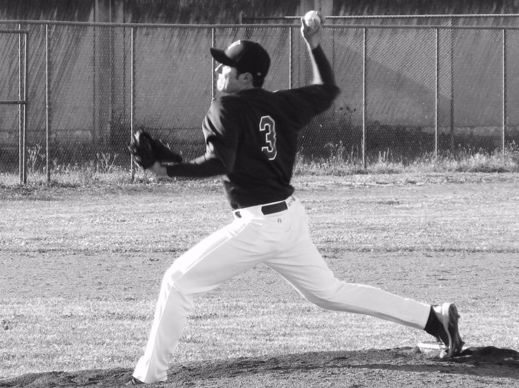 BaseballVerona's tweet photo. Happy Bday Pietro Briggi #3 http://t.co/XaOiZNcMfN