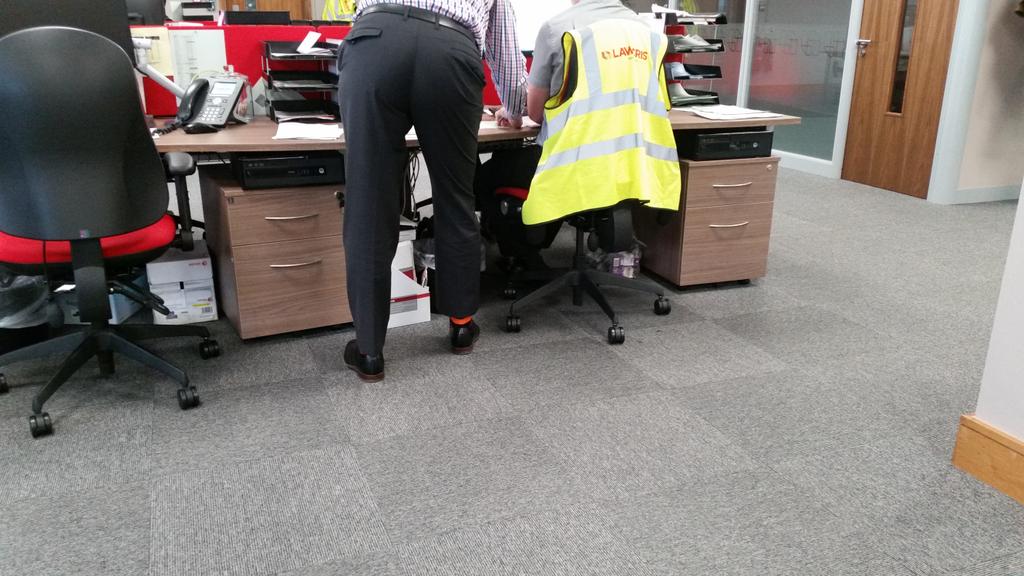Nickjw2014's tweet photo. @nextofficial my friend @MarkyMarkSmiff bought these trousers recently but one of the legs r half mast,can you help? http://t.co/pv6AXe2uUU