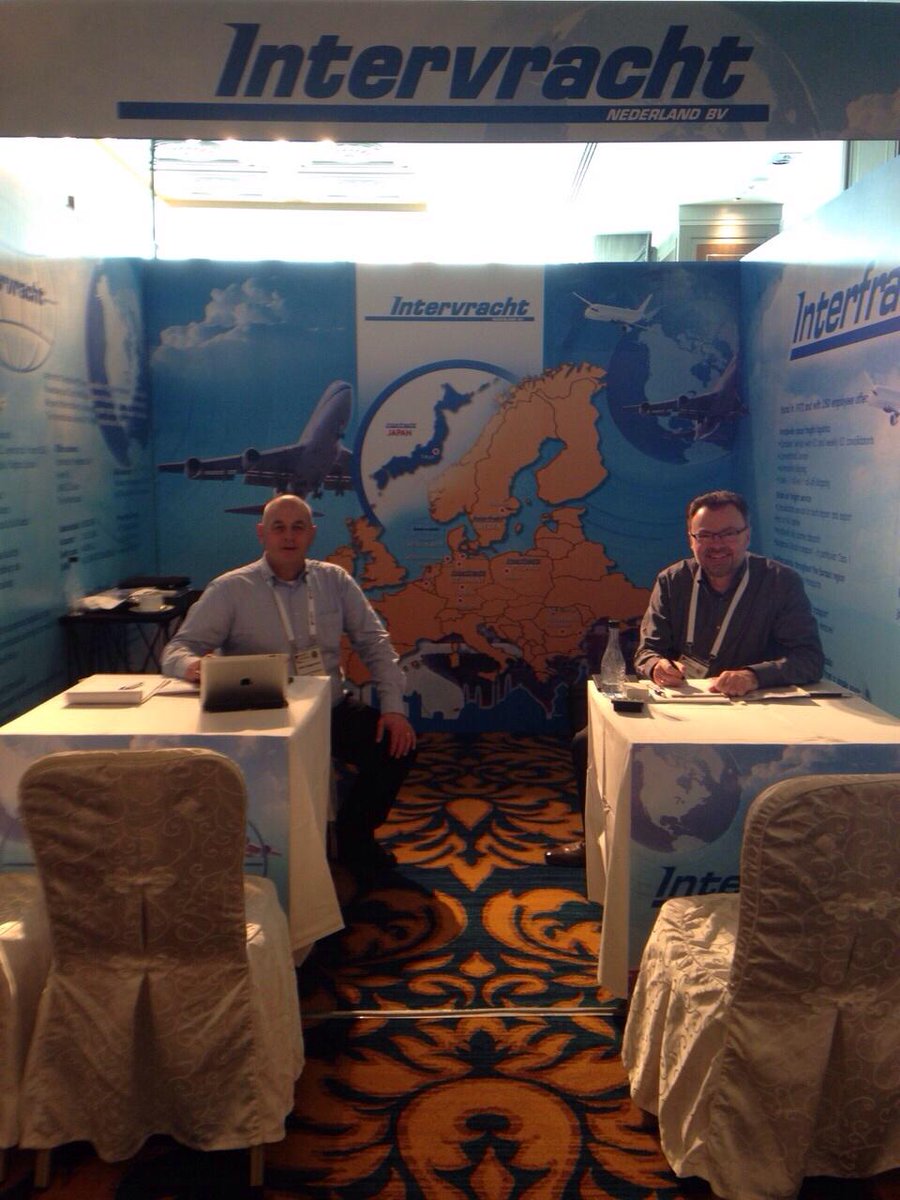 IntervrachtNL's tweet photo. Intervracht is goed vertegenwoordigd in Bangkok op de WPA beurs; lucht en zeevracht specialisme delen! #NewBusiness http://t.co/5pFVNm378H
